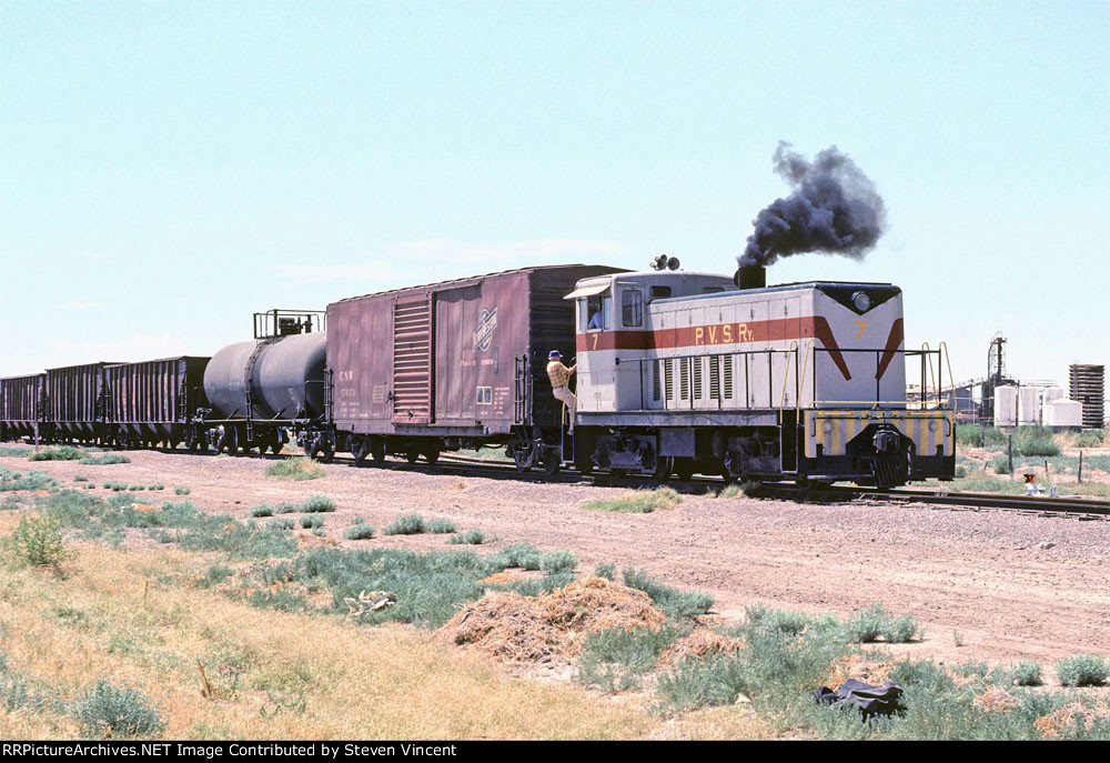 Pecos Valley Southern GE 70 ton #7 switching